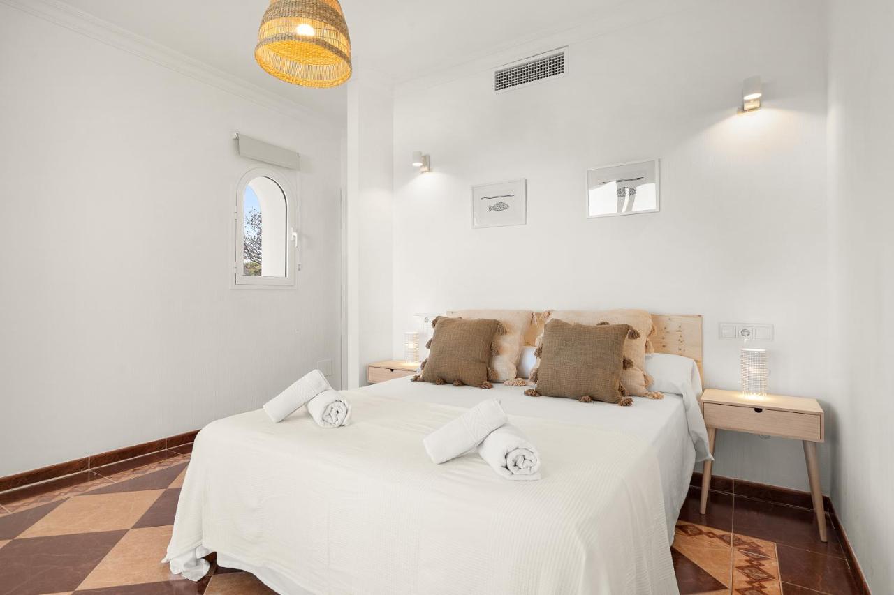 Punta Prima Apartments Екстериор снимка