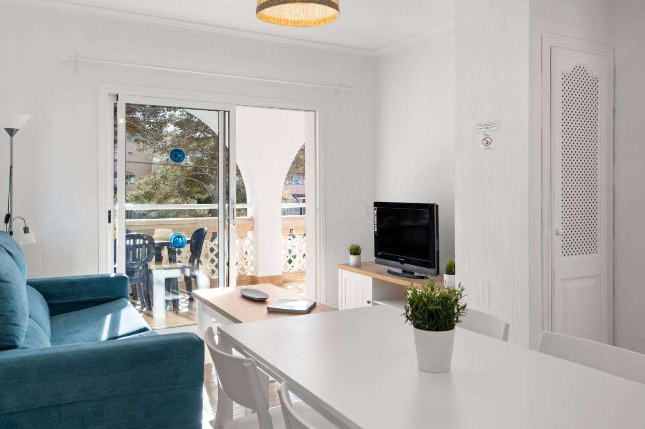 Punta Prima Apartments Екстериор снимка